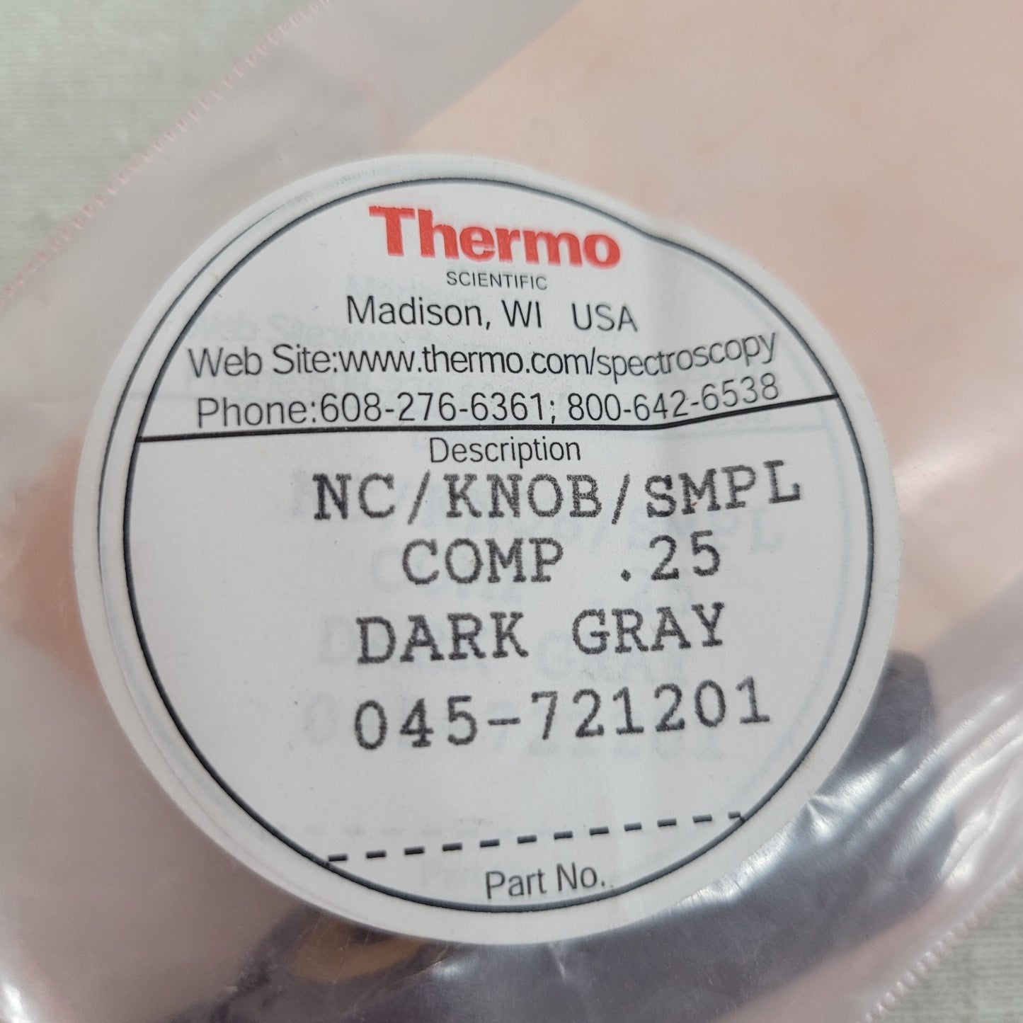 Thermo Fisher Scientific 045-721201 NC Knob SMPL Comp .25 Dark Gray FTIR Sample