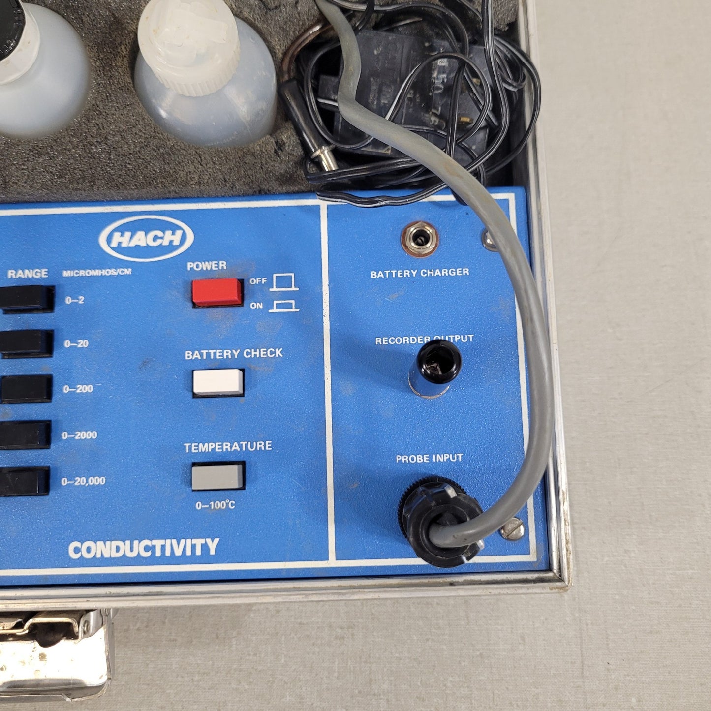 HACH Conductivity Portable Water Analysis Instrumentation 0-20000 micromhos / cm