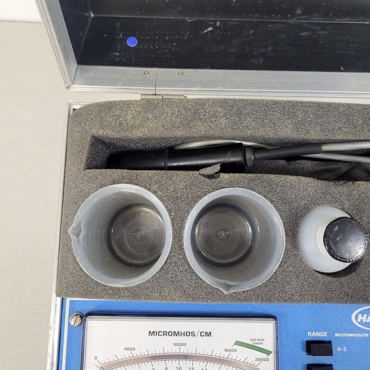 HACH Conductivity Portable Water Analysis Instrumentation 0-20000 micromhos / cm