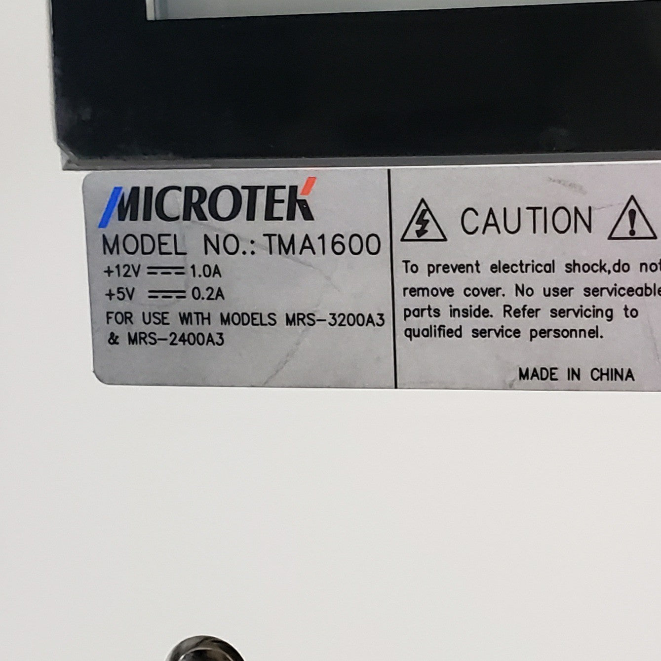Powers On Microtek ScanMaker 9800xl TMA 1600 Large Format 6" x 7" Scanning Bed