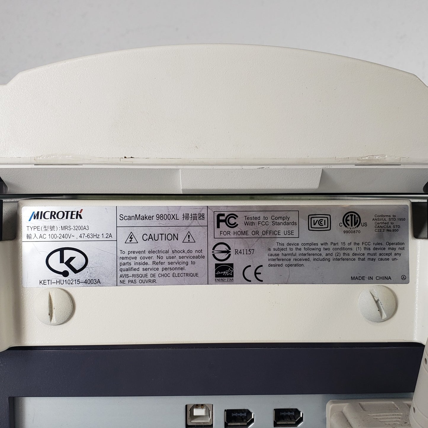 Powers On Microtek ScanMaker 9800xl TMA 1600 Large Format 6" x 7" Scanning Bed