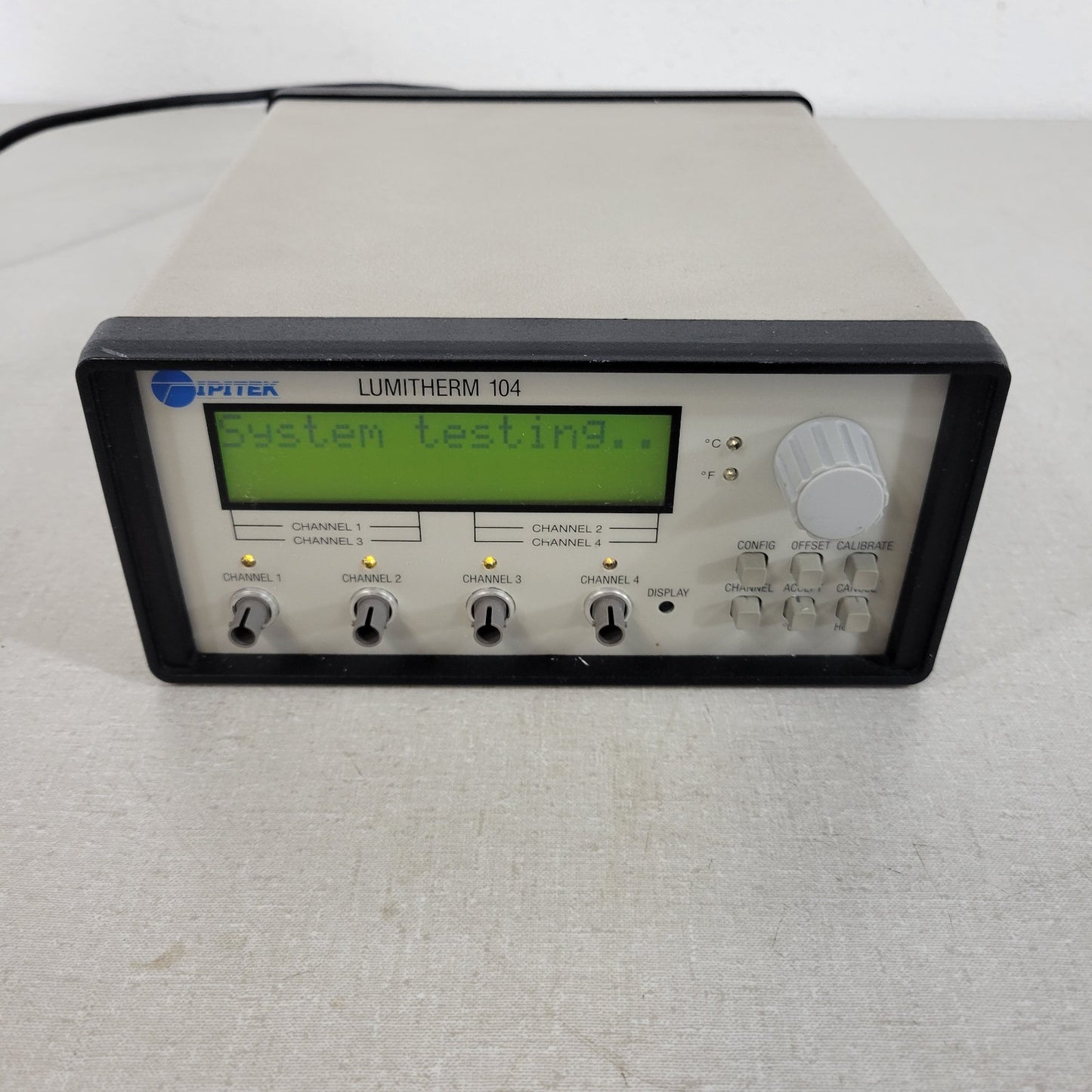 IPITEK Lumitherm 104 LT104-110-1 Four Channel High Precision Thermometer 0.001°C