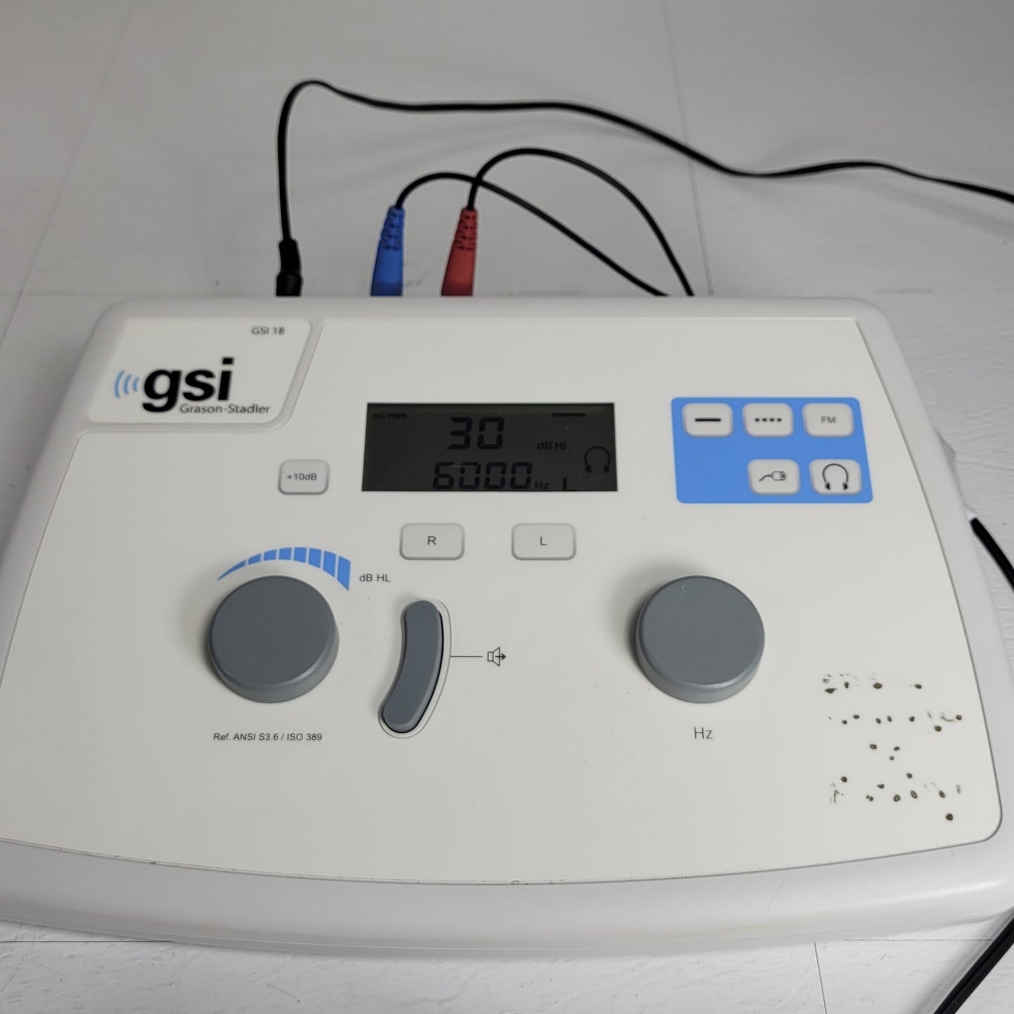TESTED WORKS Grason Stadler GSI 18 Audiometer DC Power Brick Headphones Hearing