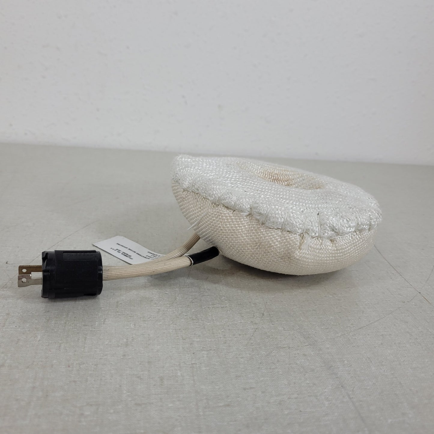 BriskHeat HM0100-HS1 Hemispherical Heating Mantle Fabric 120V 80 Watts