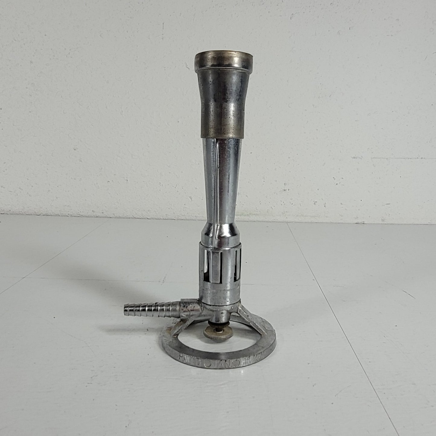 Vintage FISHER Accuflame Lab Bunsen Burner Gas 1201 2 8" Tall 1/4 NPT