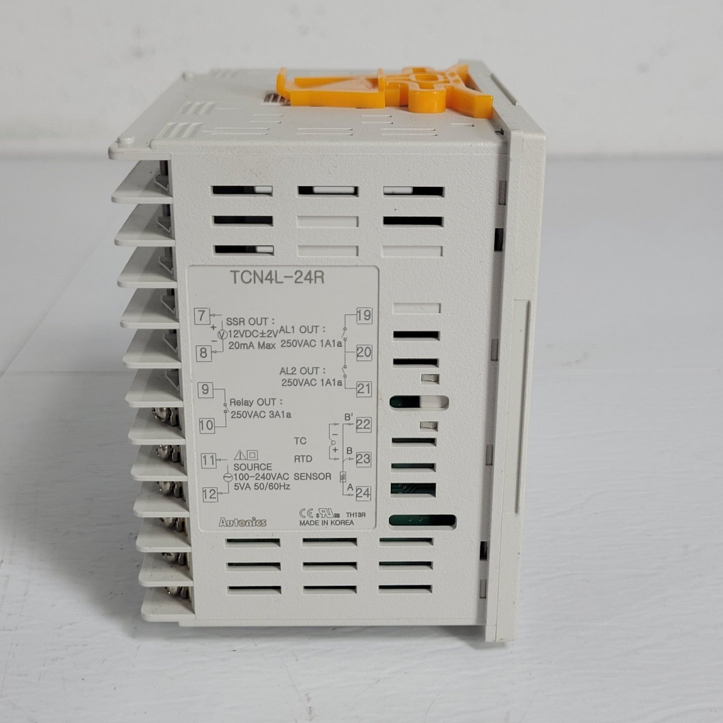 Autonics TCN4L-24R Temperature Controller 3 Wire Thermal Coupler Probe