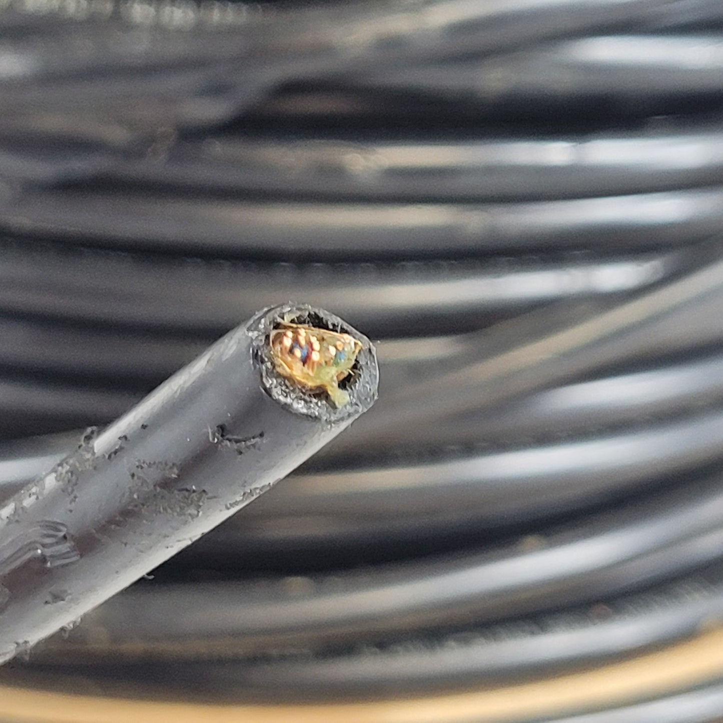 PRICE PER FOOT -Superior Essex 1 02-2001 6x24 Gopic-F Telephone Water Resistance