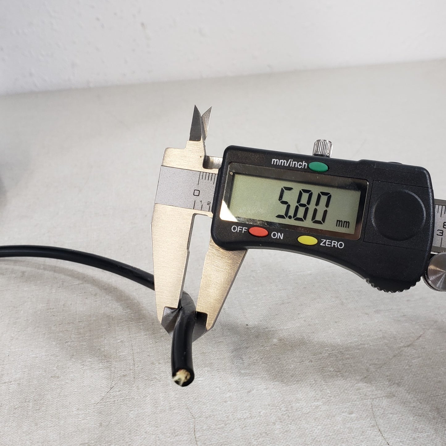 PRICE PER FOOT- Optical Cable Corp. DX006DSLX9KR Single-Mode Laser Ultra-F Fiber