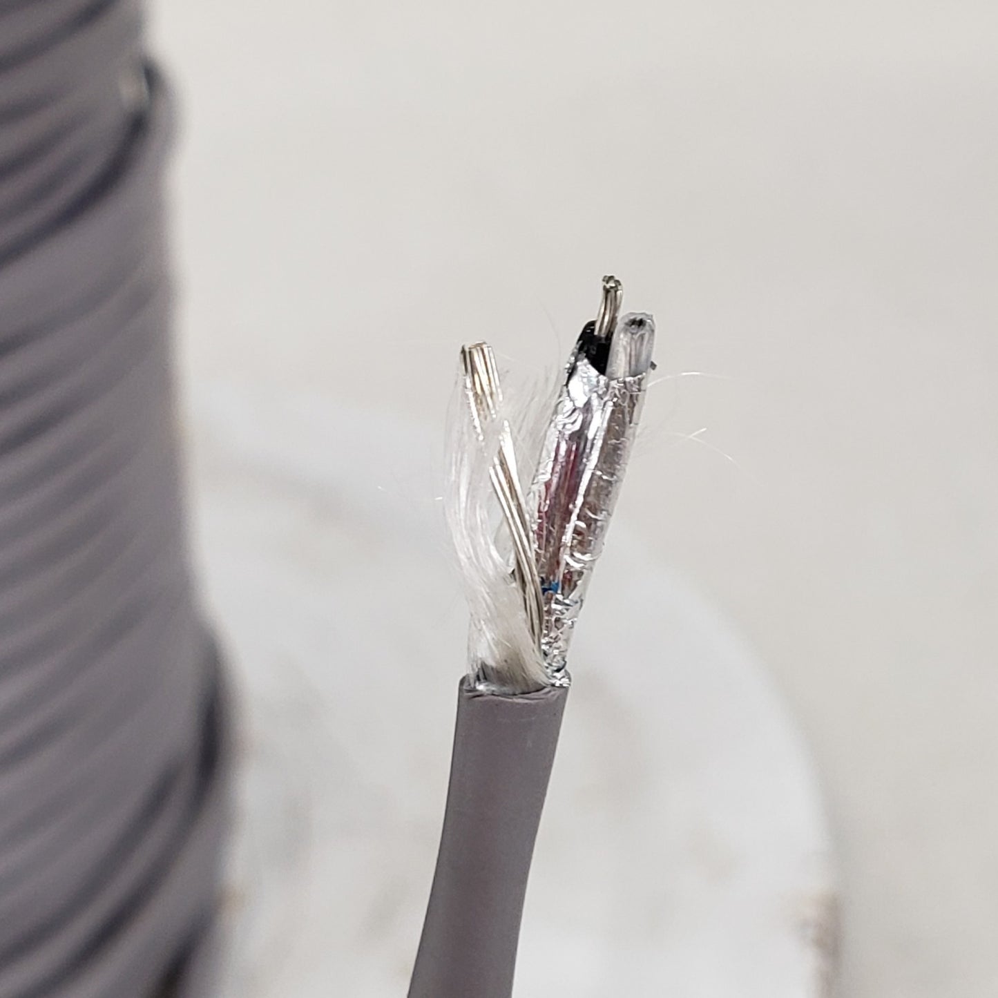 PRICE PER FOOT- Alpha Aluminum 5952 Wire 2-Conductor Cond +Ground Shielded Cable