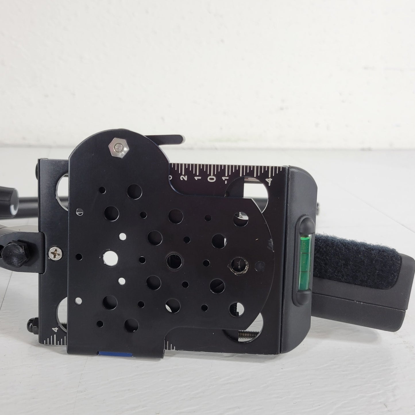 Steadicam Merlin Handheld Camera Stabilization Rig With Case