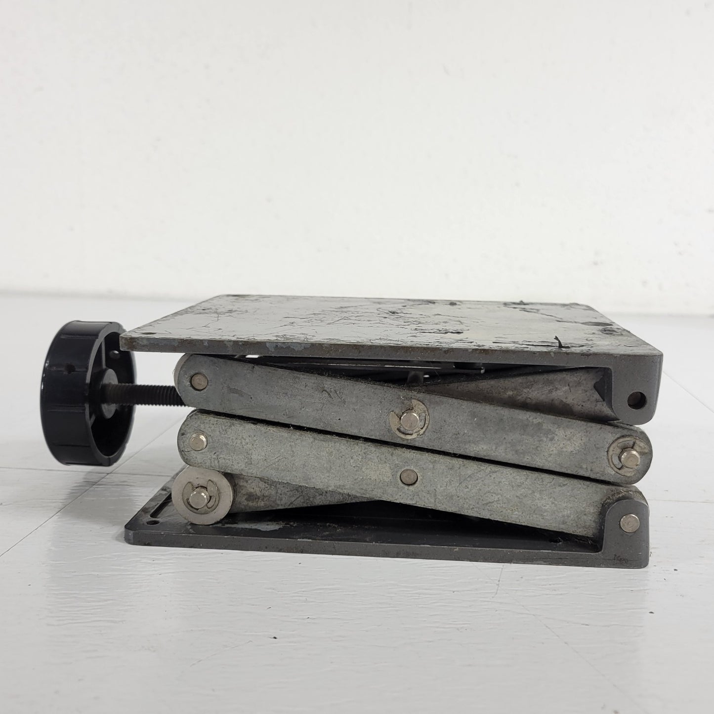 Precision Scientific Co. Big Jack 7-1/4"x 6" Platform Scissor Lift Lab Jack 12"