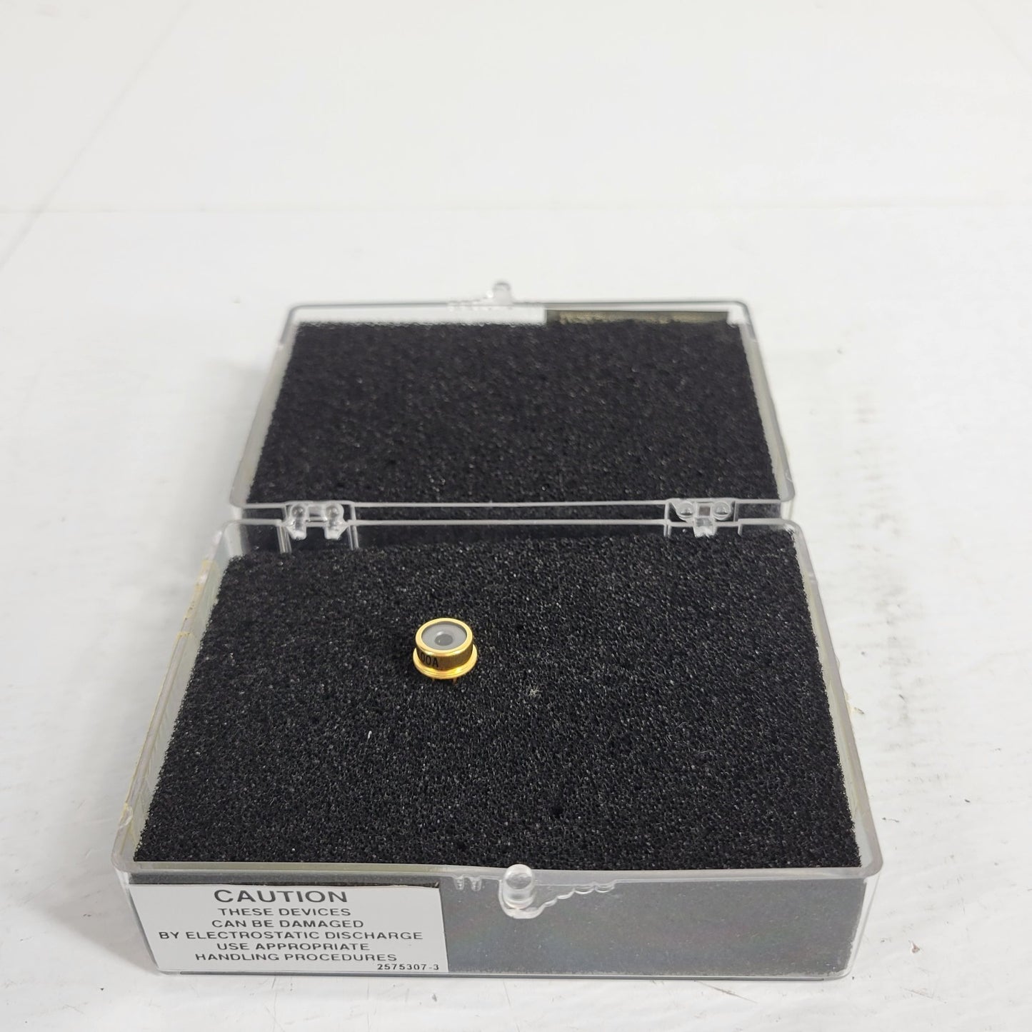 EG&G YAG-100A Photodiode With Case P-type Si PIN Hermetically Sealed TO packages