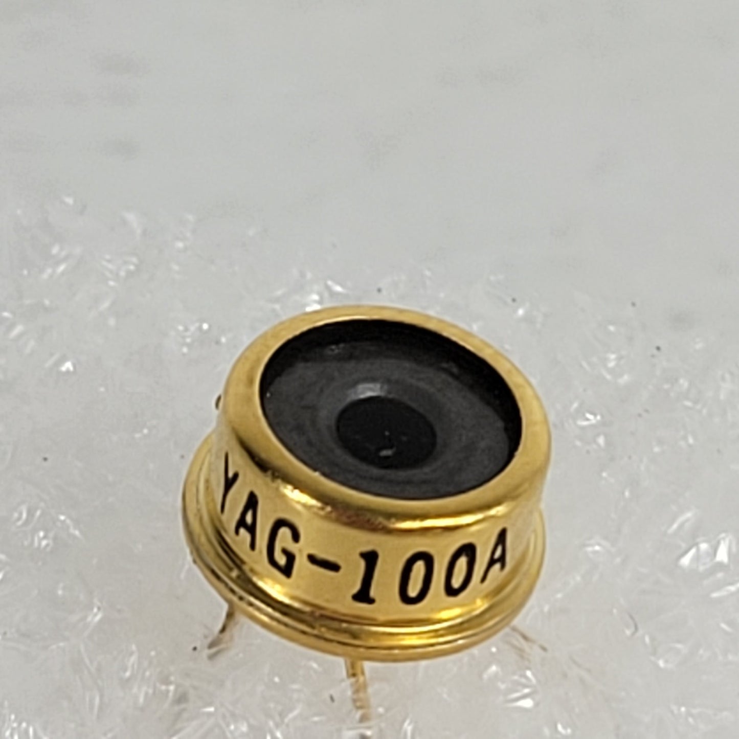EG&G YAG-100A Photodiode P-type Si PIN Hermetically Sealed TO packages