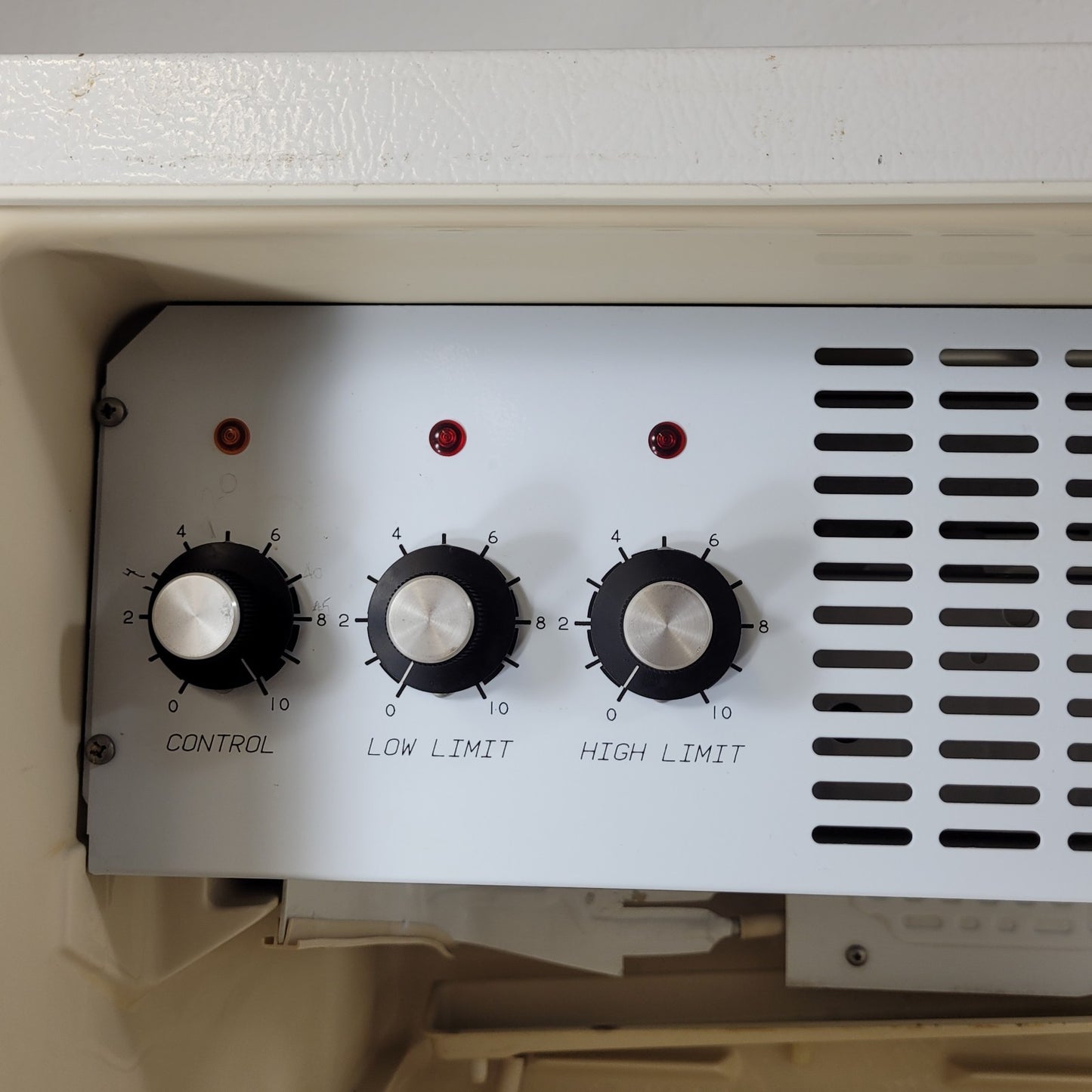 Tested Equatherm 299-765 Environmental Incubator Lab Line Heat/Cool Cycle