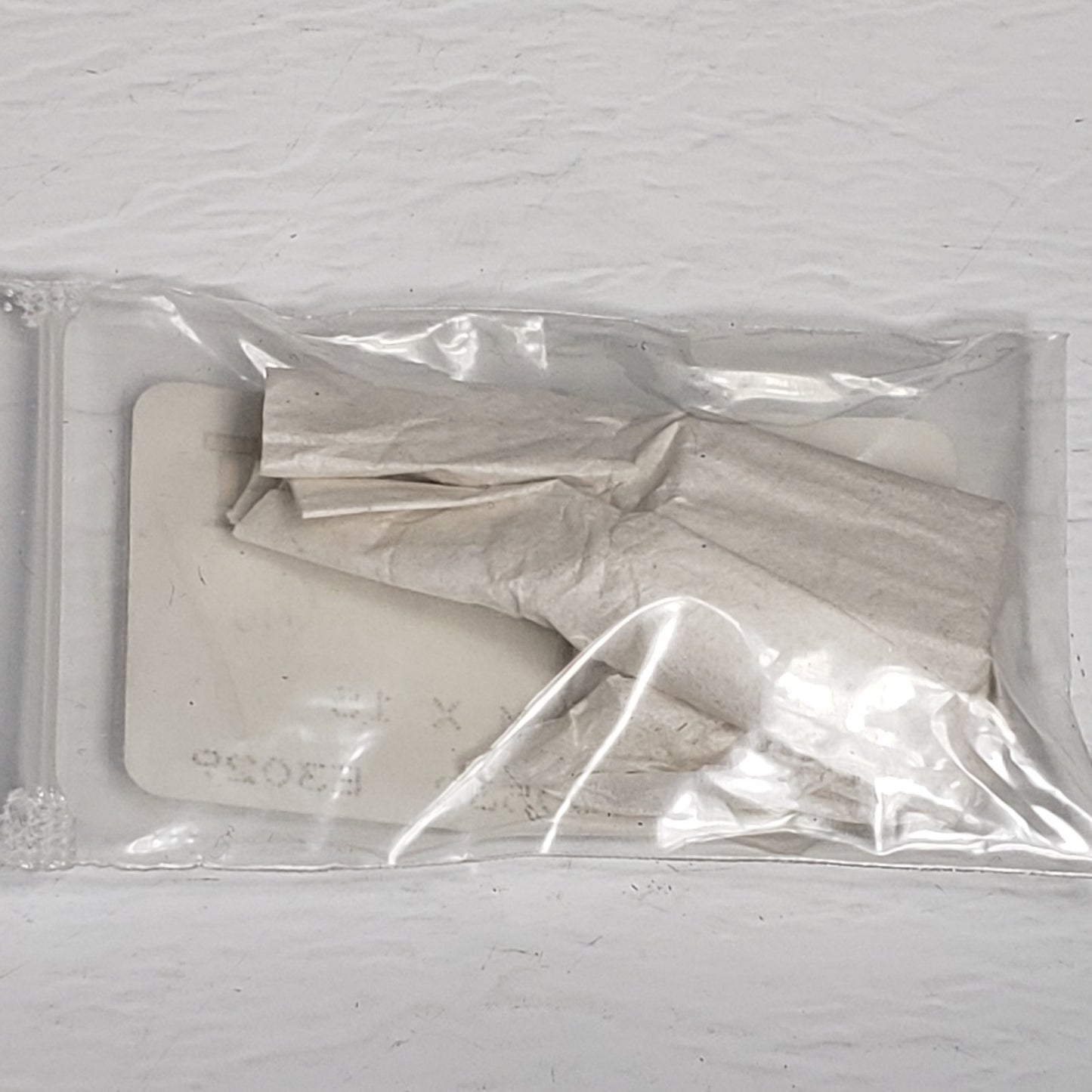 Melles Griot 01LQC011 Optical Glass Convex Lens UV CYN 25mm X 15mm X -19FL Rect