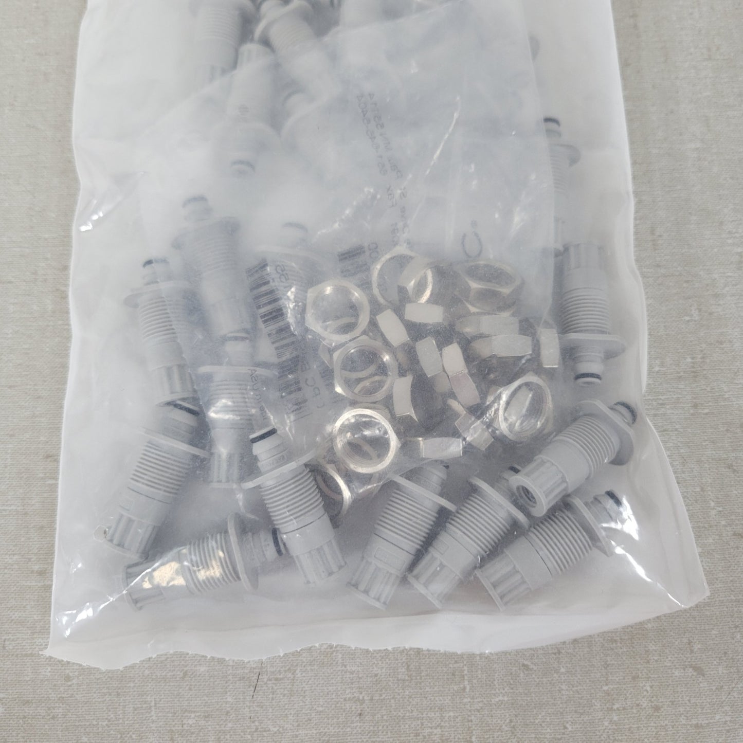 *Lot of 25* CPC NS1D48042812 1/4-28 Flat Bottom Port Valved Panel Mount Coupling