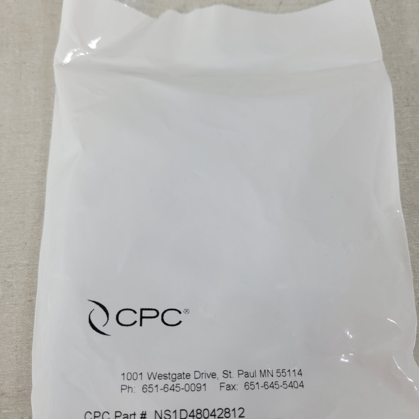 *Lot of 25* CPC NS1D48042812 1/4-28 Flat Bottom Port Valved Panel Mount Coupling