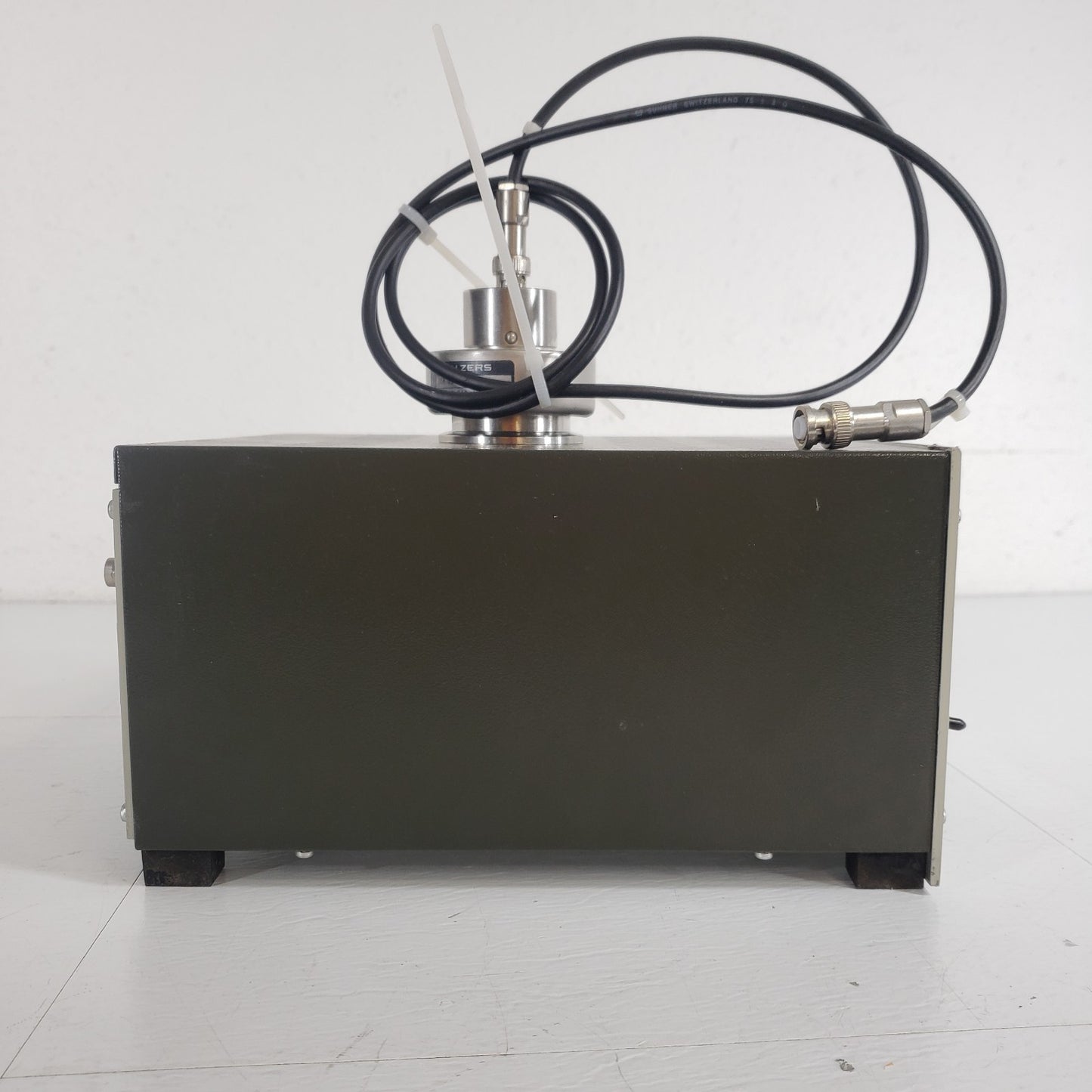 Balzers PKG 020 Pirani-Cold Cathode Vacuum Controller Balzers w/ IKR 020 Gauge