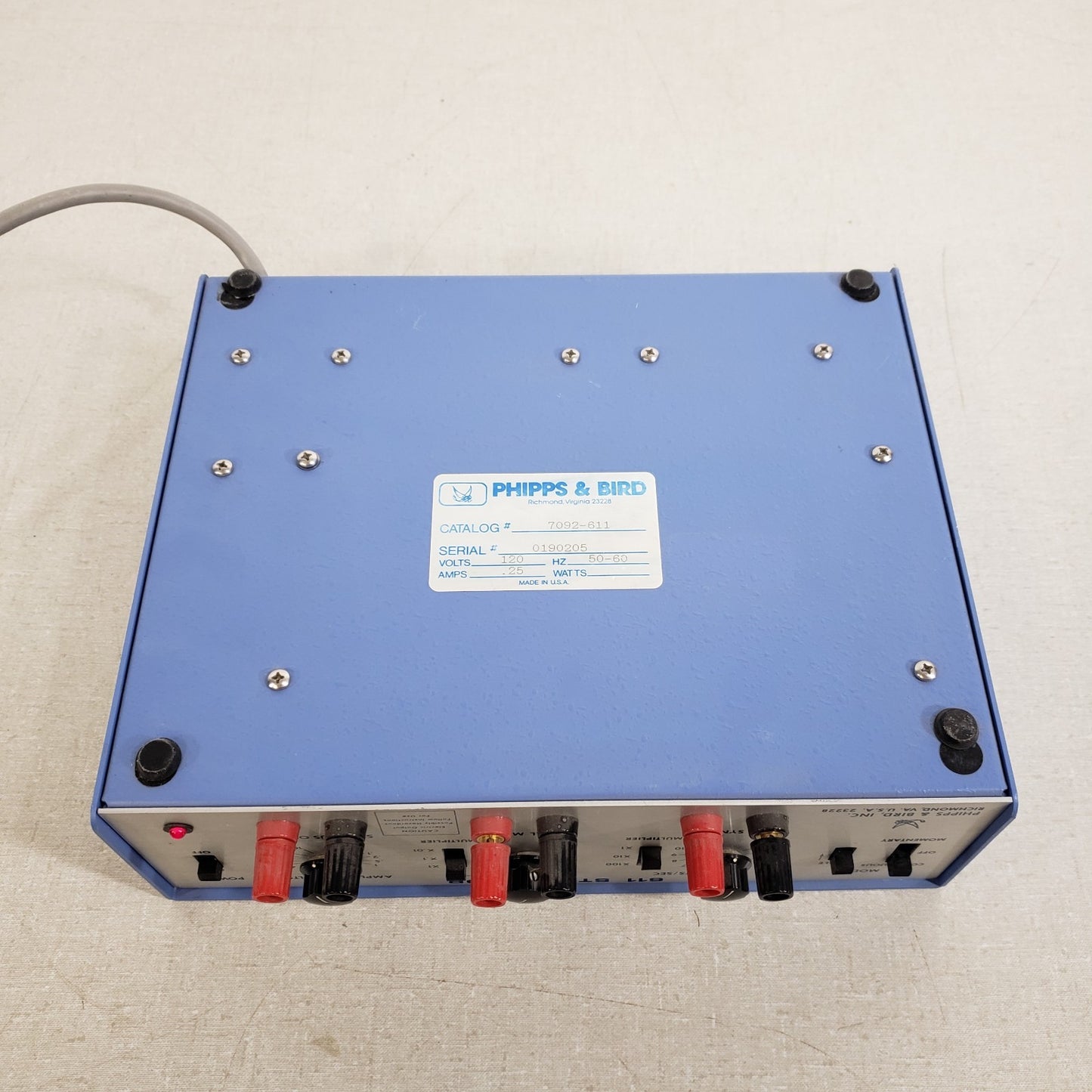 Phipps & Bird 7092-611 Isolated Square Wave Muscle / Nerve Stimulator w/ Manual