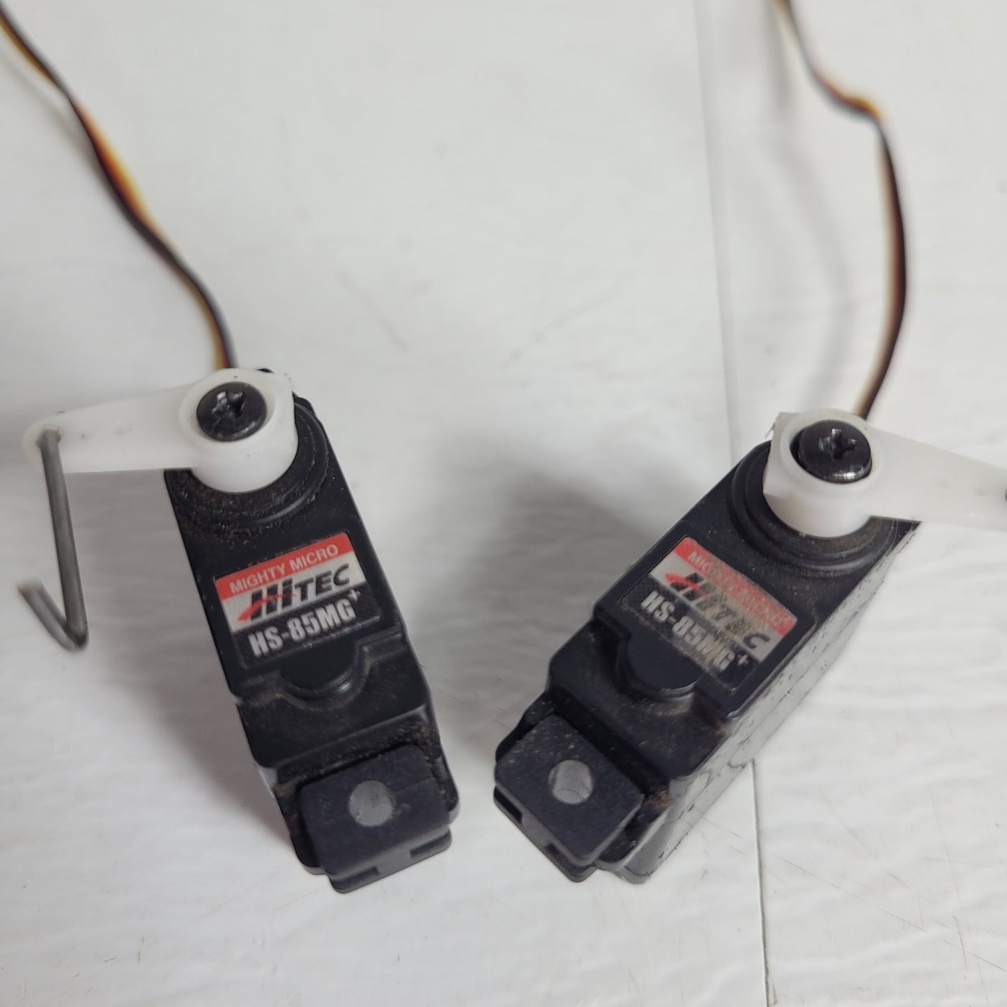Hitec HS-85MG Mighty Micro Metal Gear Ball Bearing Servo 2-Pack HS85MG Drone