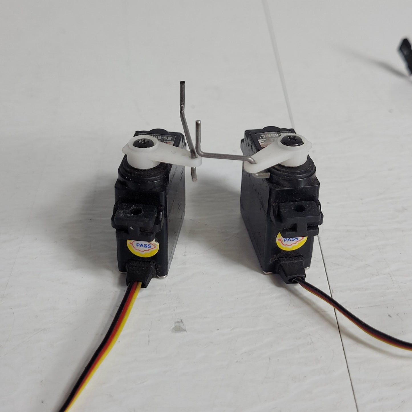 Hitec HS-85MG Mighty Micro Metal Gear Ball Bearing Servo 2-Pack HS85MG Drone