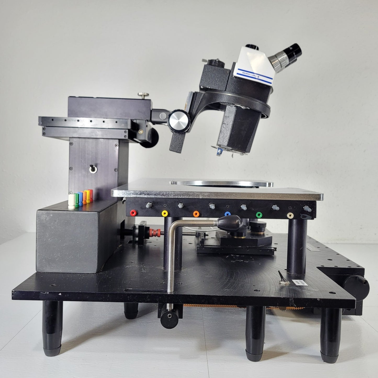 Signatone S-1150A Probe Station Baush & Lomb StereoZoom 7 Wafer Vacuum