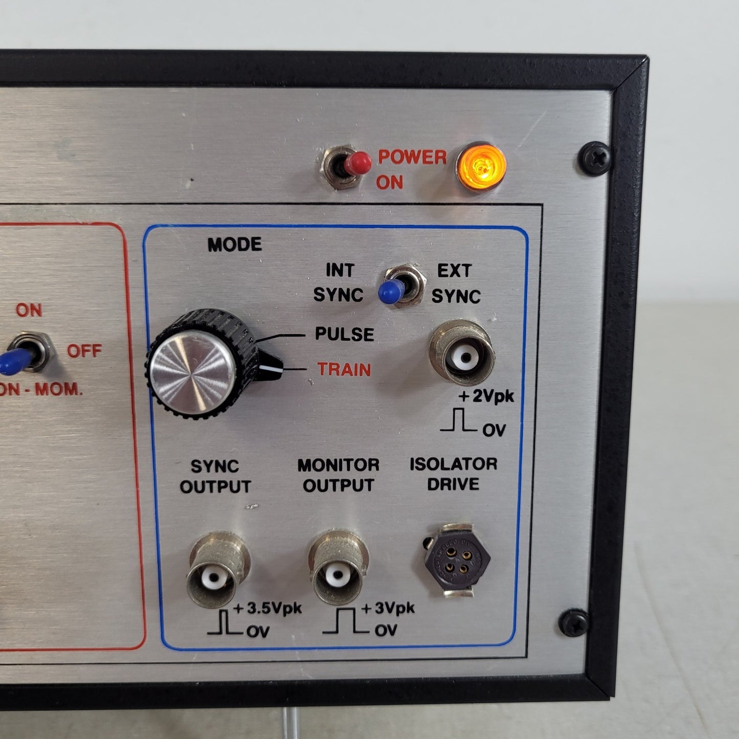 World WPI 301T-B Anapulse Stimulator Accurate Electrophysiology Research System