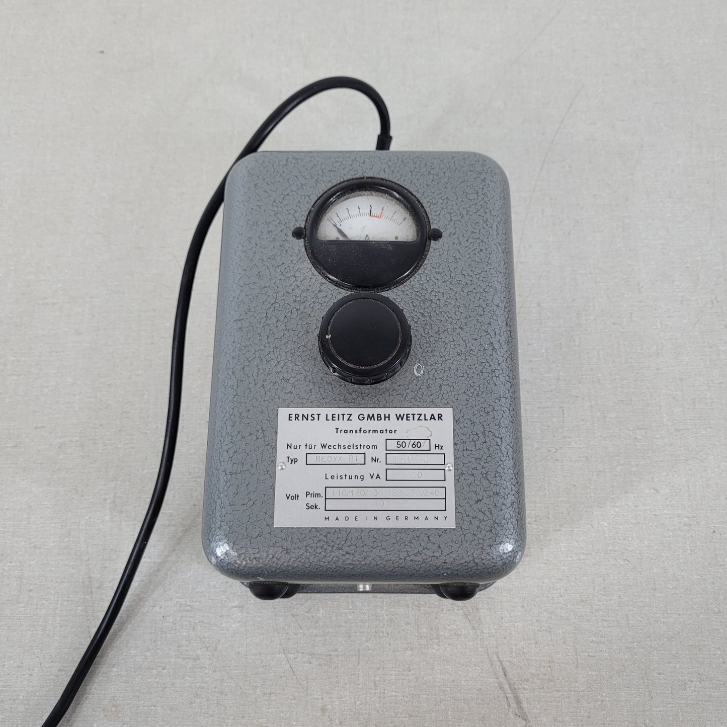 Ernst Leitz Wetzlar REDYX-Bi 1-8 Volt Lamp Transformer/Power Supply 110-240V