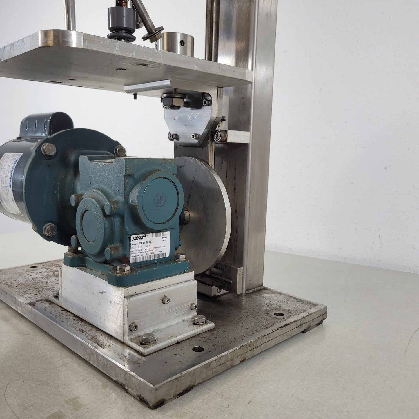 TESTED Heavy Duty Vertical Shaker Marathon Electric 1/4 HP Motor Tigear 2