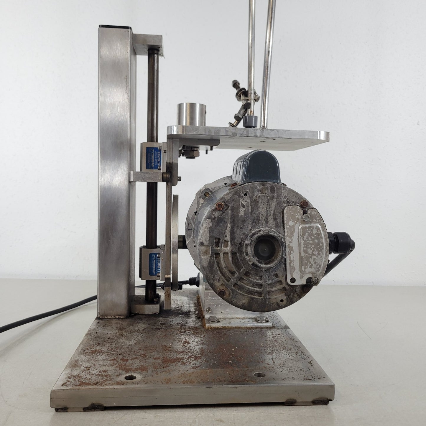 TESTED Heavy Duty Vertical Shaker Marathon Electric 1/4 HP Motor Tigear 2