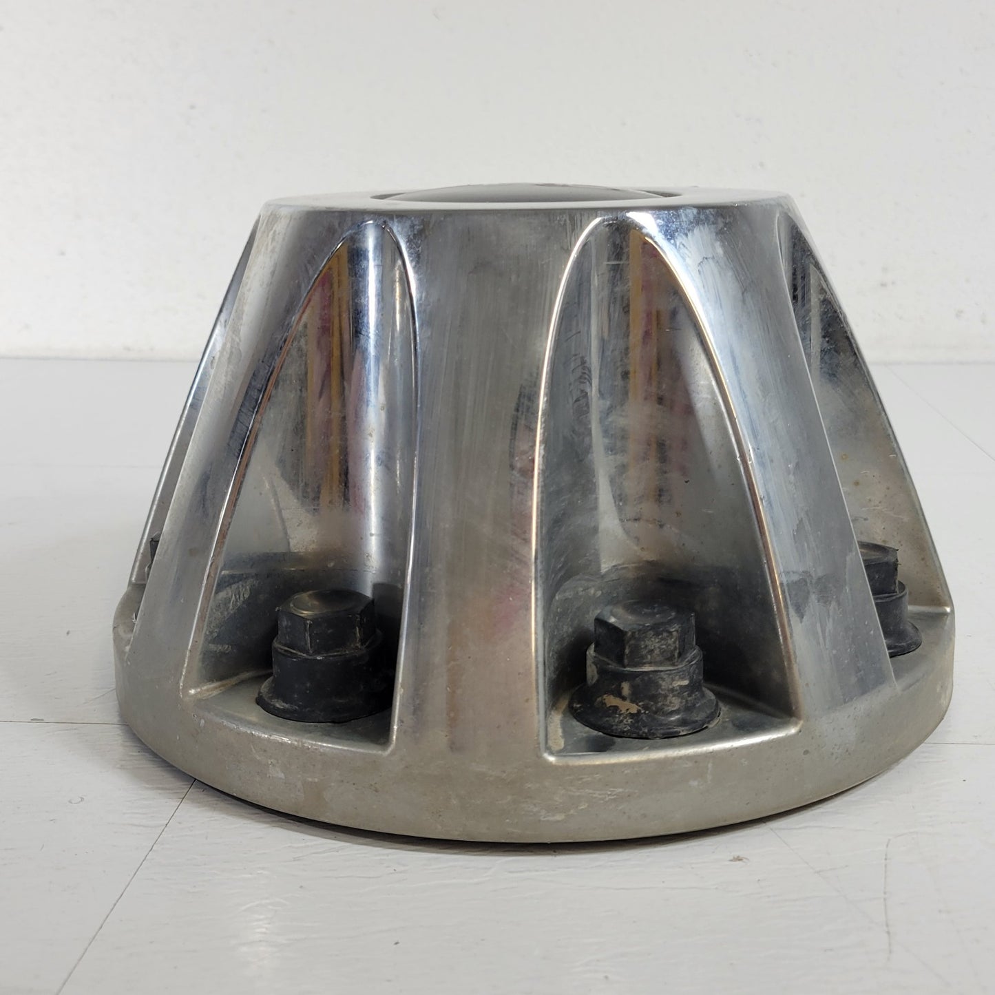 Single OEM REAR Center Cap For 11-12 GMC SIERRA 3500 9597805