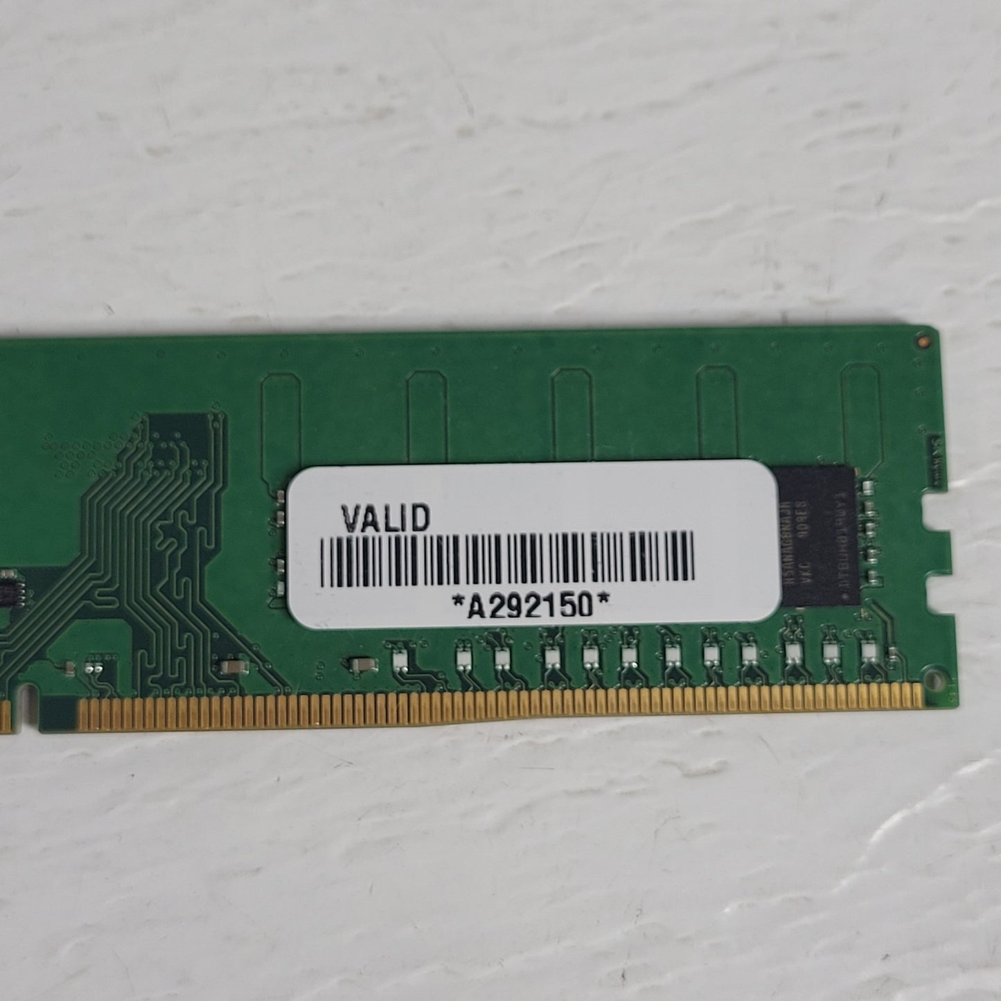 Hynix HMAA4GU6AJR8N-VK Desktop RAM 32GB DDR4-2666 2RX8 UDIMM Memory Stick