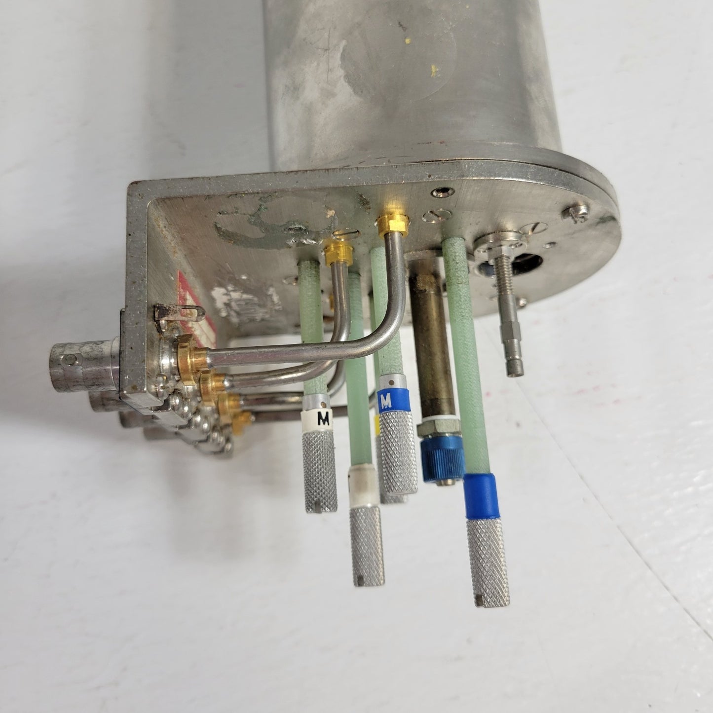 Bruker 400-WB Nuclear Magnetic Resonance (NMR) Spectrometer Probe 73mm Shim ID