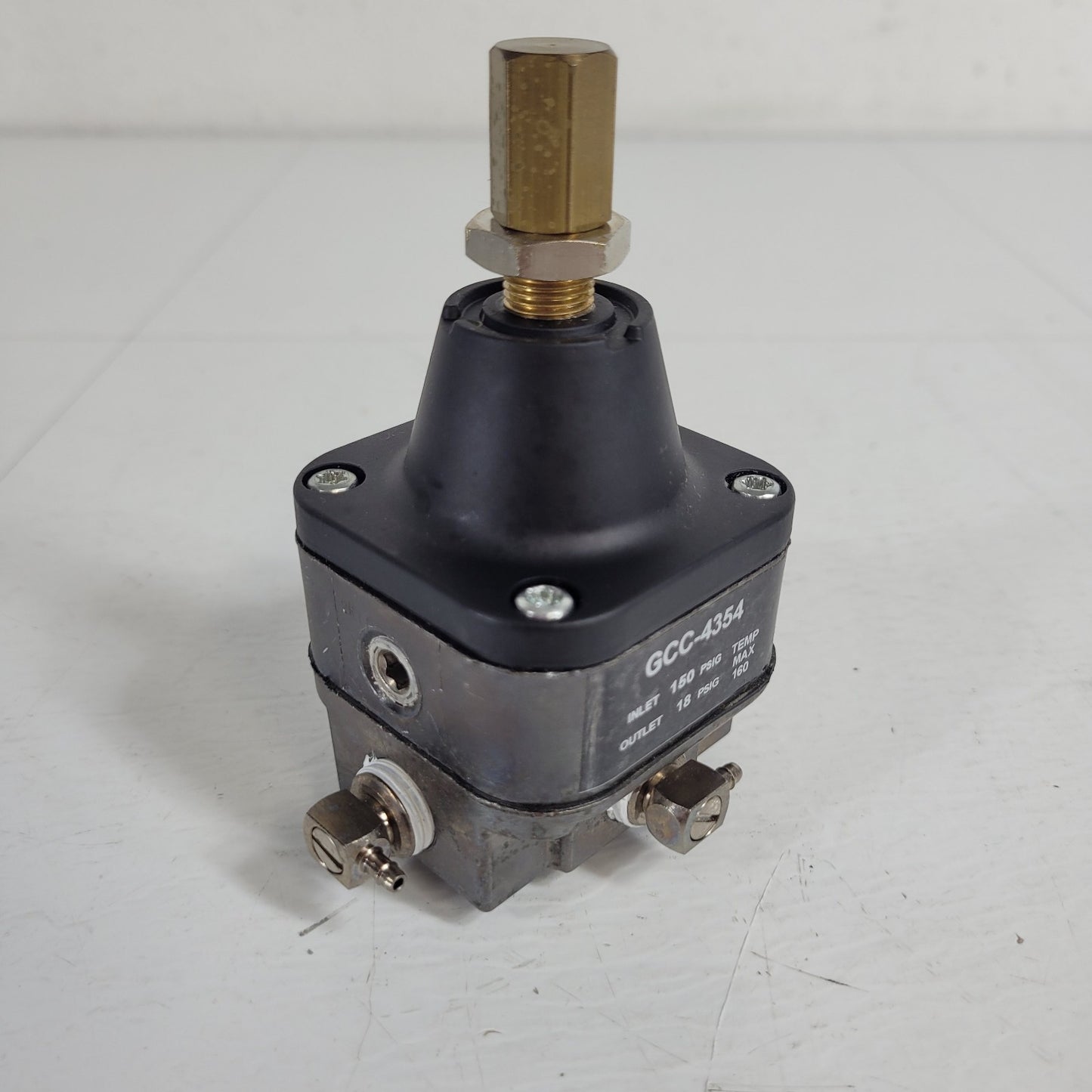 Beckman Coulter GCC-4354 Air Pressure Regulator 150psi Inlet Max 18psi Outlet
