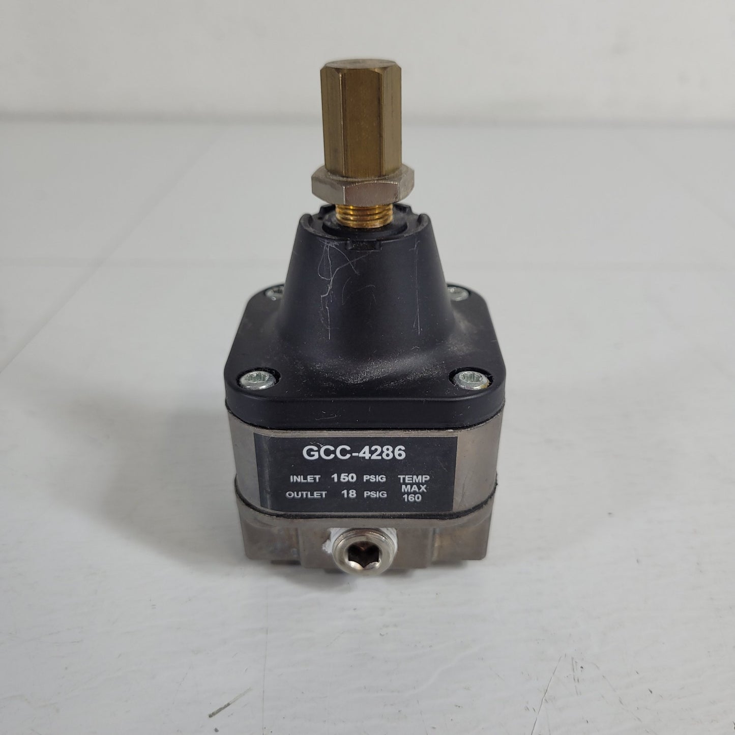 Beckman Coulter GCC-4286 Air Pressure Regulator 150psi Inlet Max 18psi Outlet