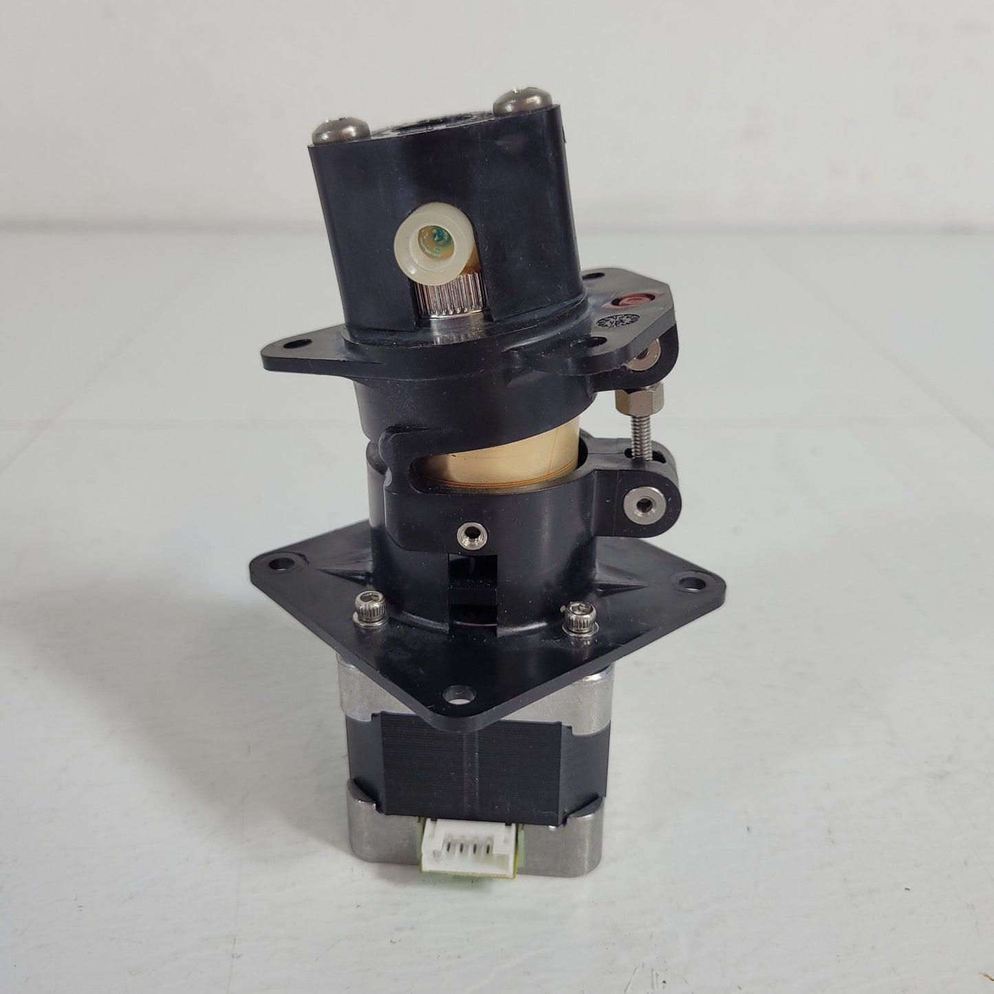 Fluid Metering Inc A55539 Precision Rotary Piston Pump 17PM-K103-51V Black Mount