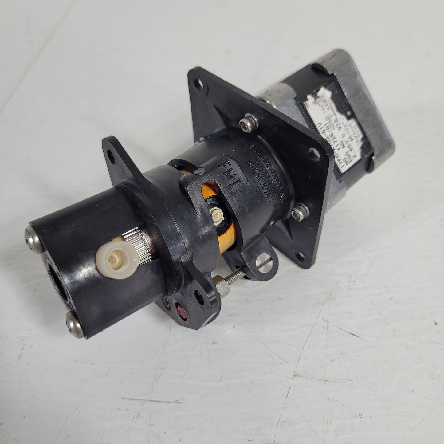 Fluid Metering Inc A55539 Precision Rotary Piston Pump 17PM-K103-51V Black Mount