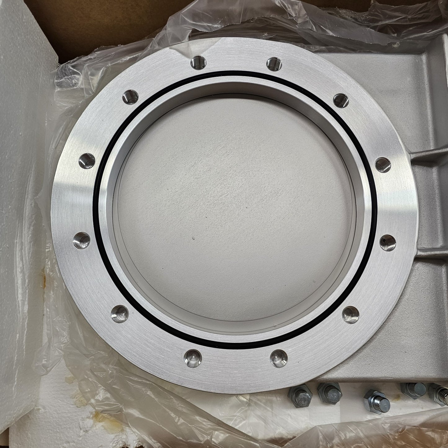 VAT ISO-F DN 320 Pneumatic High Vacuum Gate Valve LF 12" 12050-TA44-ABQ1 304SS