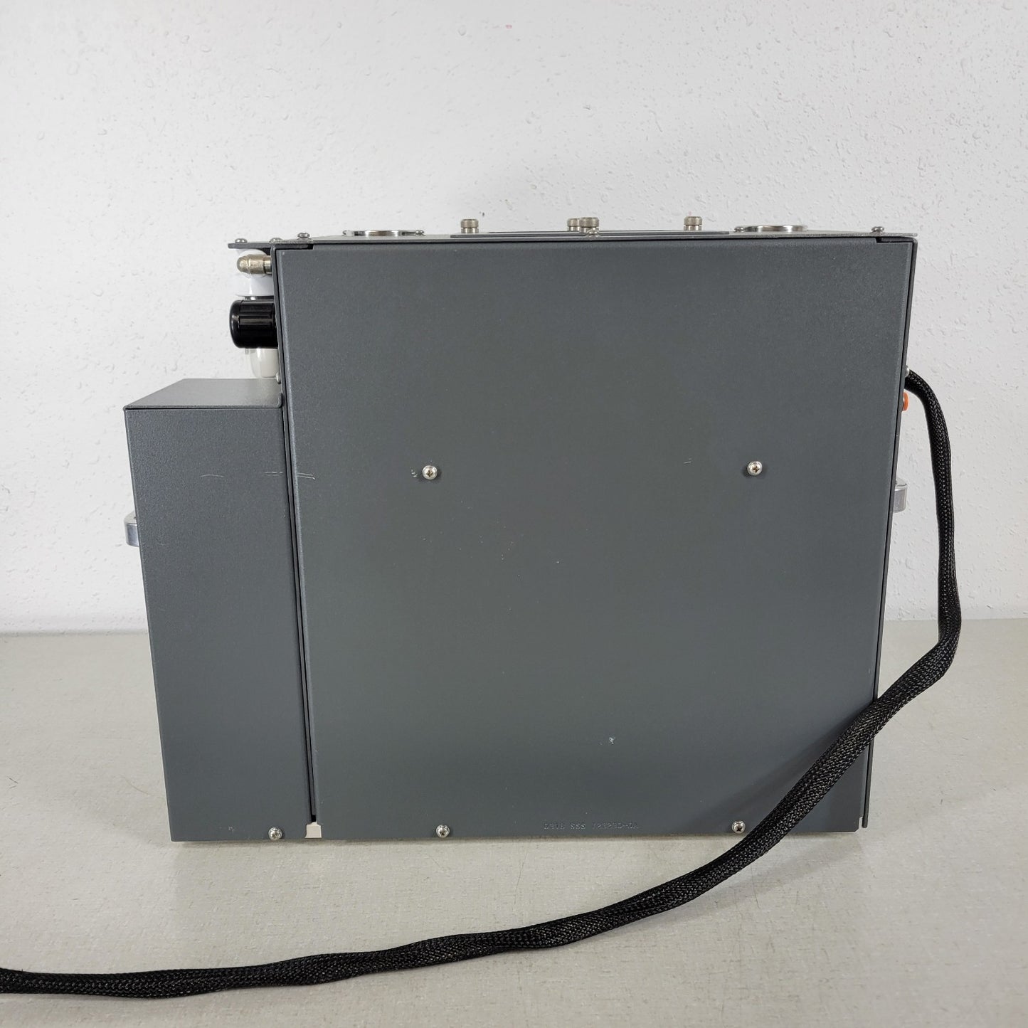 Thomas 2660ZC26/44-470 Air Cooled 24v Pneumatic Vacuum Supply Pump w/ Enclosure