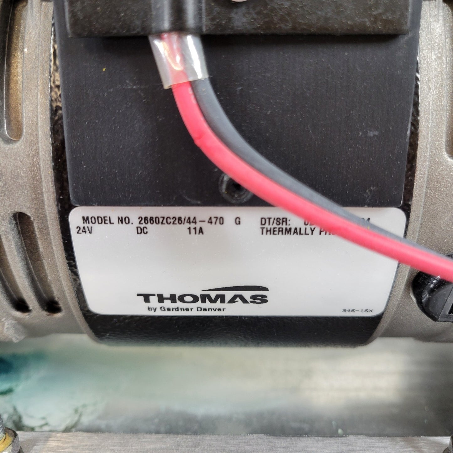 Thomas 2660ZC26/44-470 Air Cooled 24v Pneumatic Vacuum Supply Pump w/ Enclosure