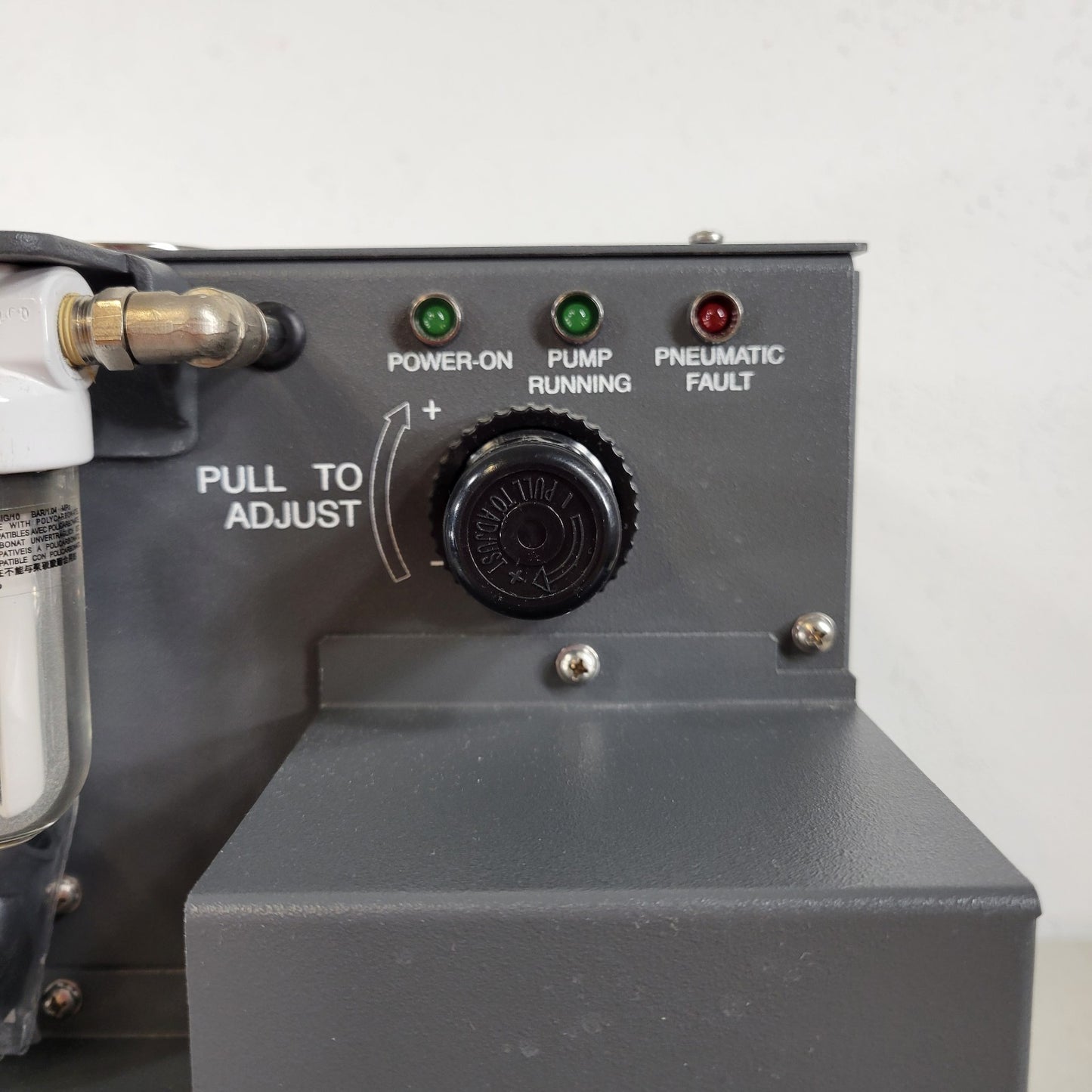 Thomas 2660ZC26/44-470 Air Cooled 24v Pneumatic Vacuum Supply Pump w/ Enclosure