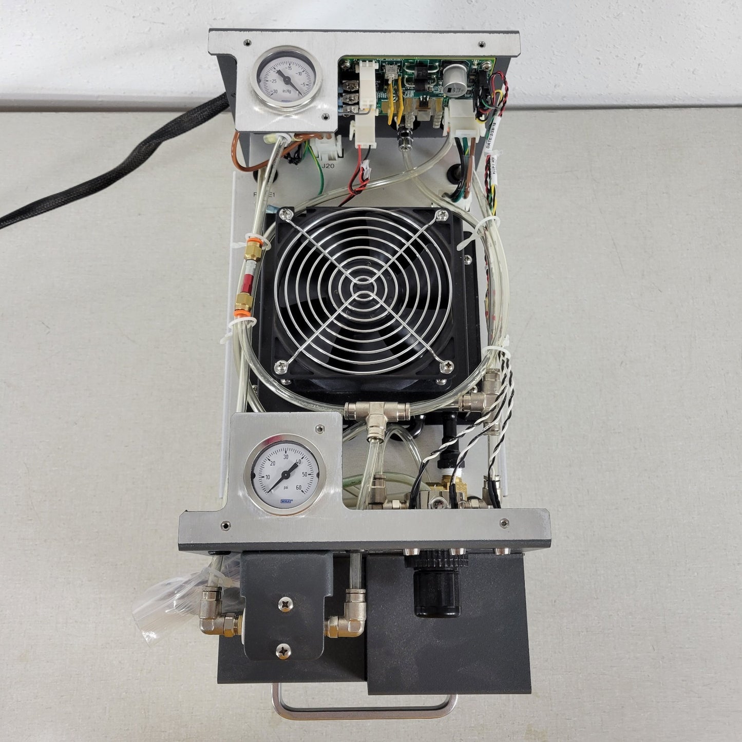 Thomas 2660ZC26/44-470 Air Cooled 24v Pneumatic Vacuum Supply Pump w/ Enclosure