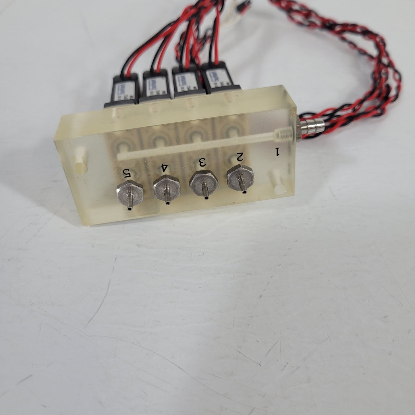 Burkert B14025 Solenoid Valve 24VDC 29psi Max UC9MN Normally Closed Operation