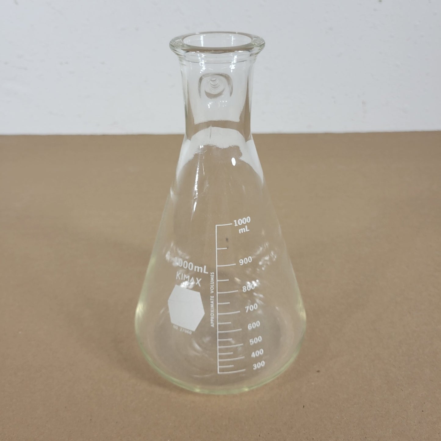 KIMAX No. 27060 Glass 1000mL 1L Graduated Filter Flask w/ Sidearm