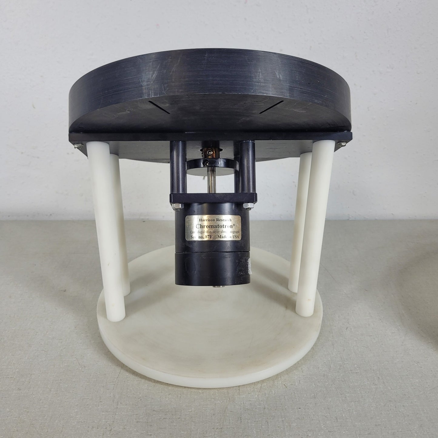 Harrison Research 7924T Chromatotron Centrifugal Thin-layer Chromatograph