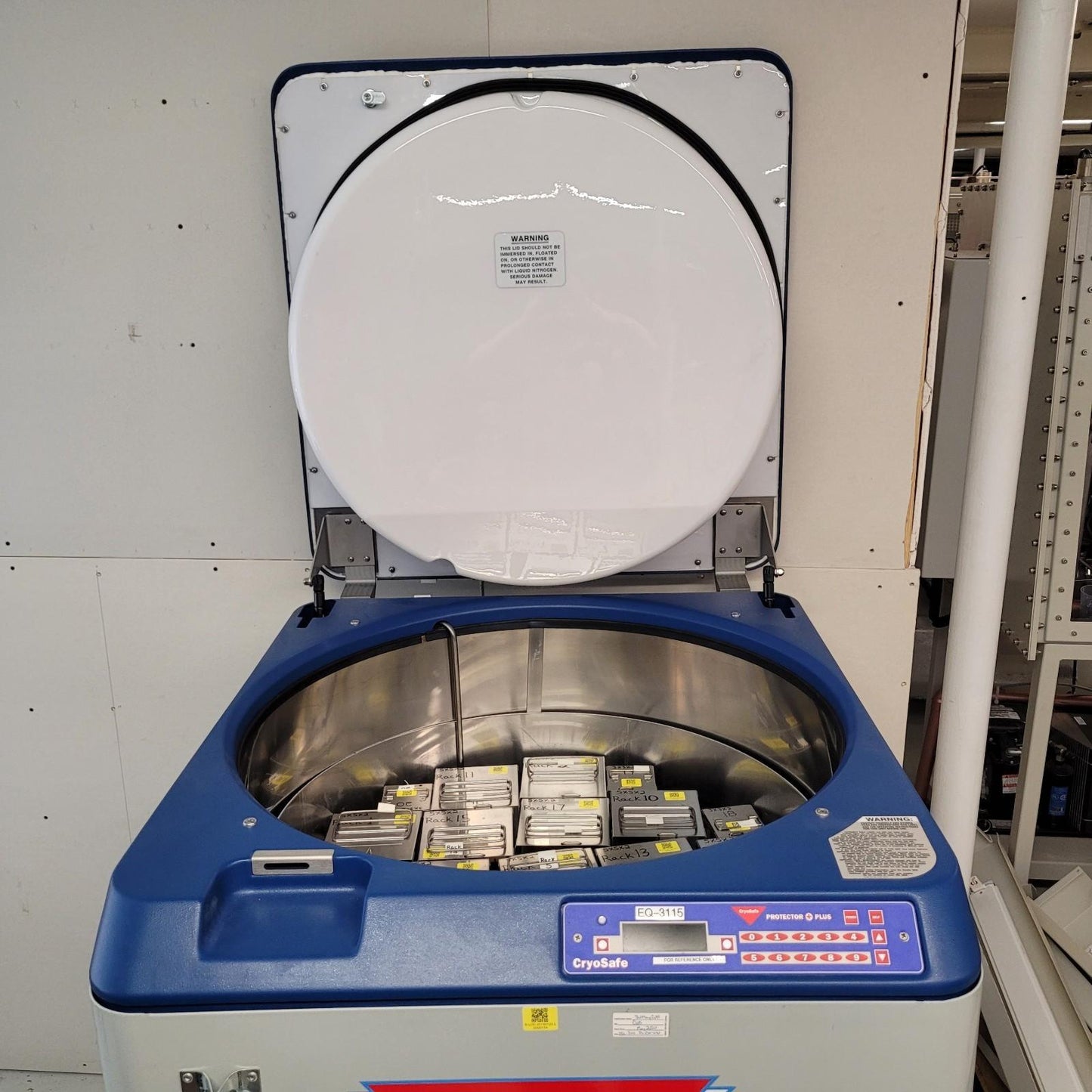 CryoSafe APP-2 Auto Protector Plus Liquid Nitrogen LN2 Freezer 24,050 Vials