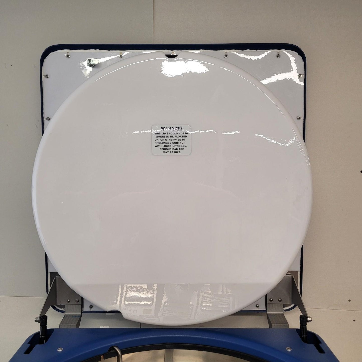CryoSafe APP-2 Auto Protector Plus Liquid Nitrogen LN2 Freezer 24,050 Vials
