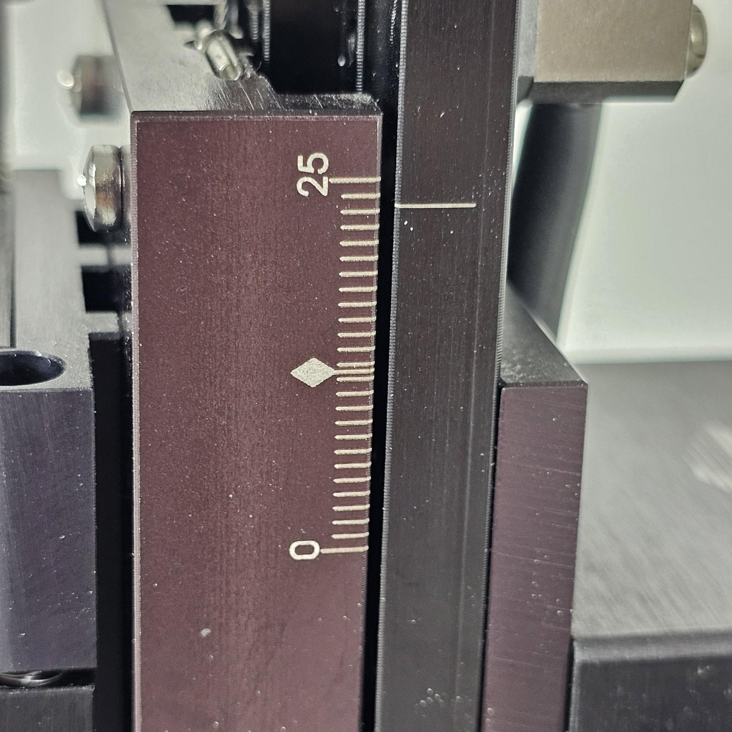 SUTTER Instrument MP-285 Precision Motorized Micromanipulator XYZ-Stage 1" Trav