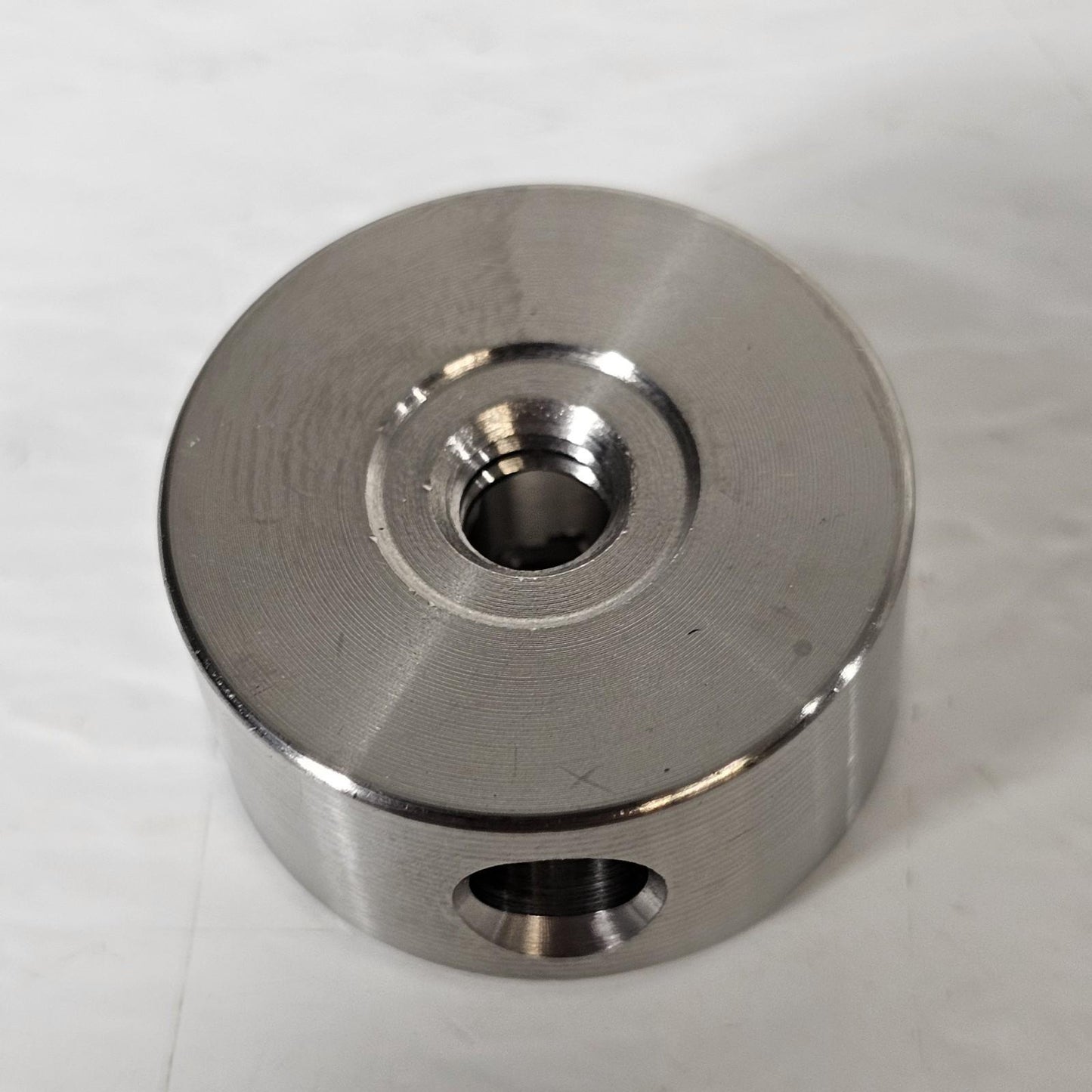 Thorlabs RS05 1" OD Pillar Post 1/4-20 Tapped Center Threads 1/2" L