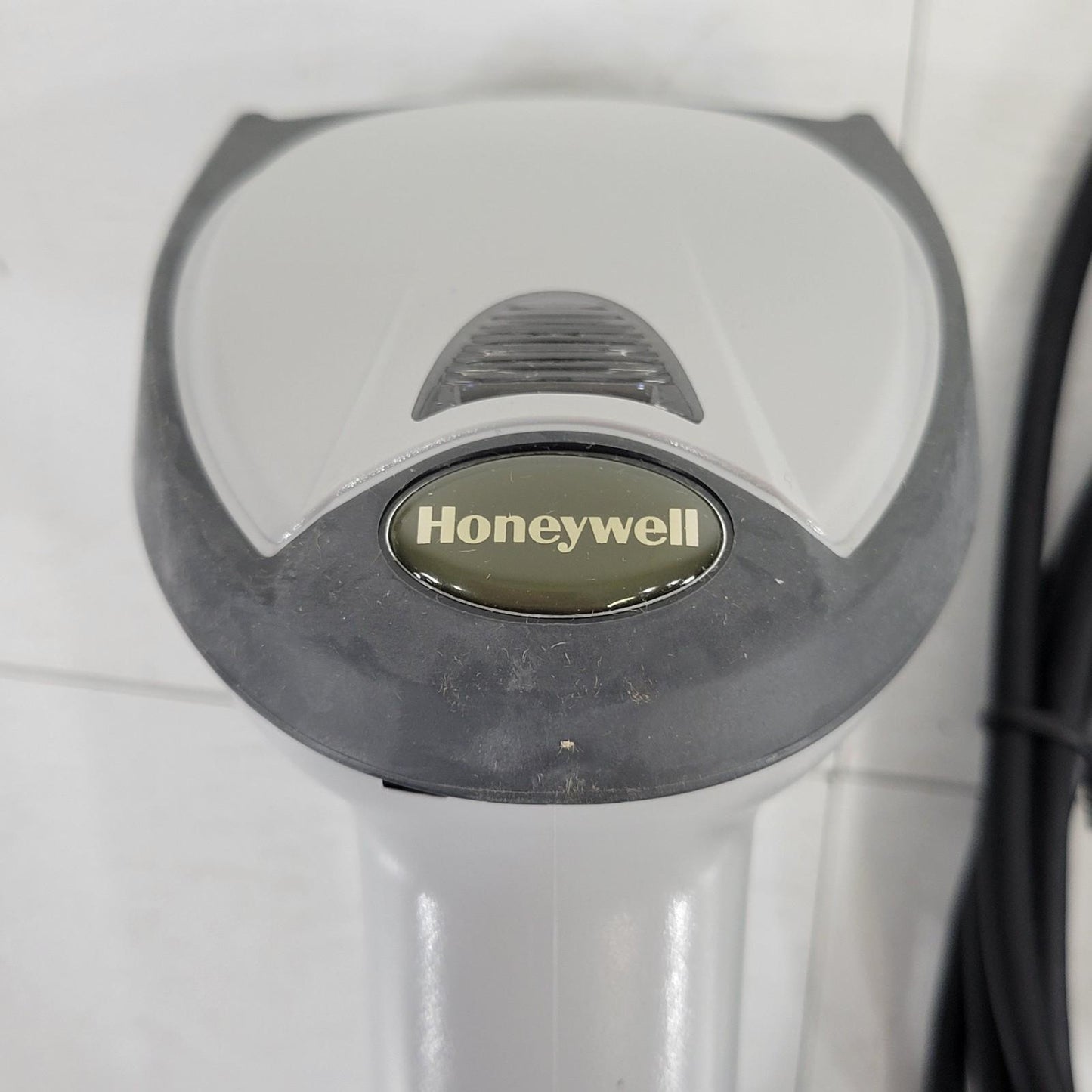Honeywell Jadak JDK-1217 B Handheld Barcode Scanner w/ USB Cable & Ferrite Core